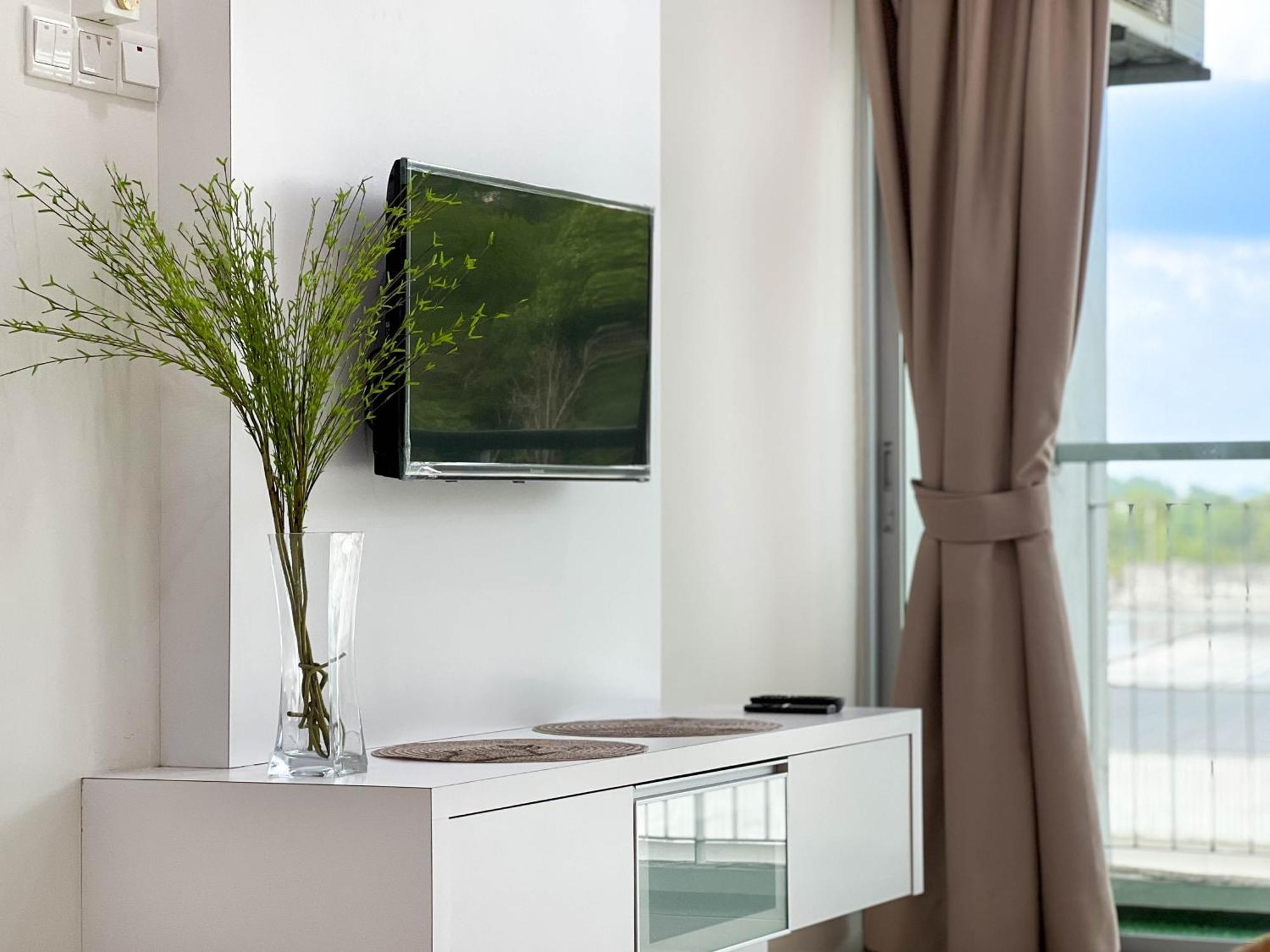 Modern Muji Home Retreat Near Taiping Lake Garden With Free Netflix Екстер'єр фото